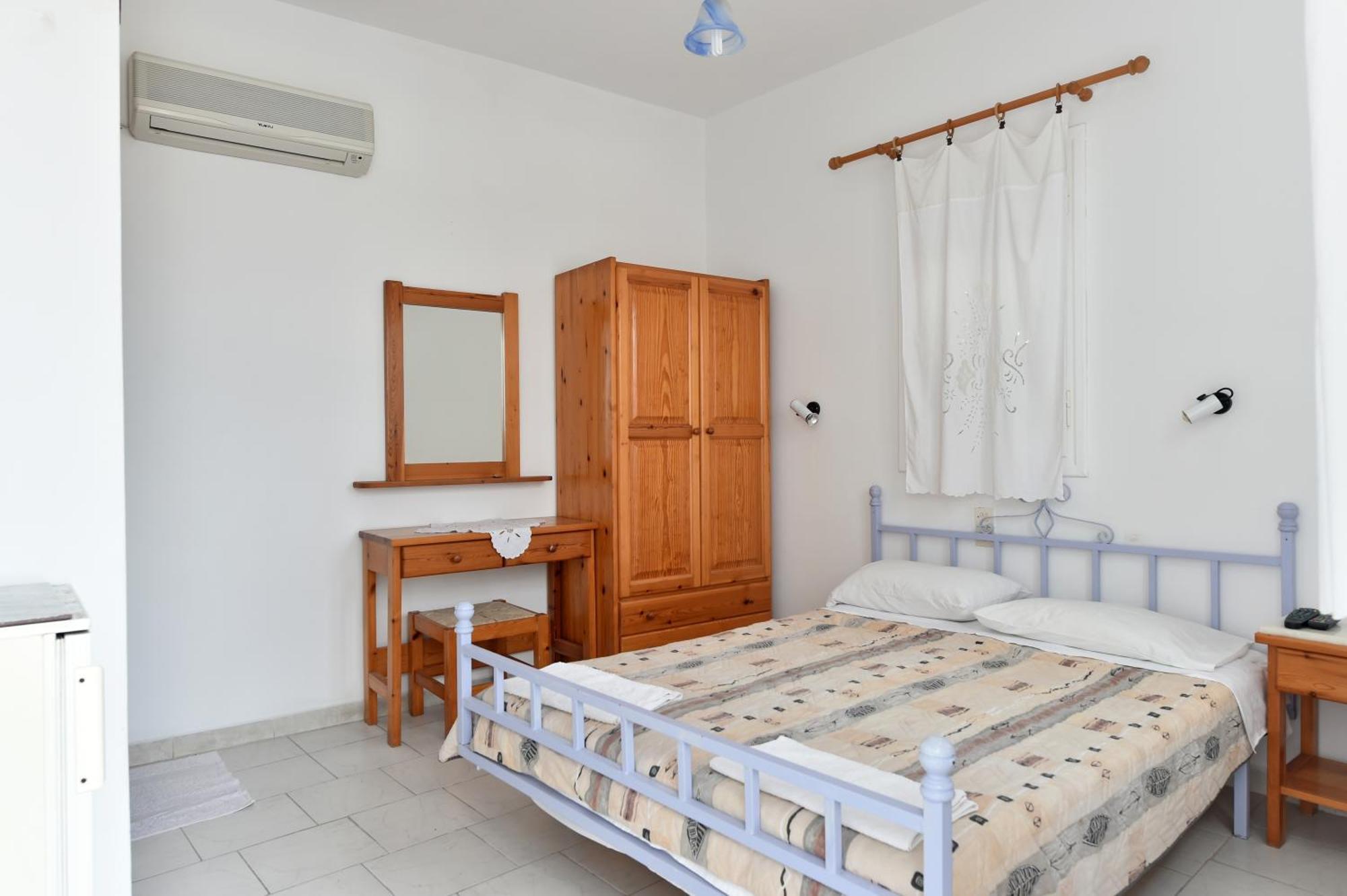 Nikolas Naousa Guesthouse I Buitenkant foto